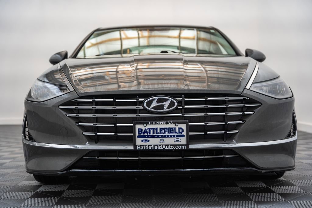 Used 2022 Hyundai Sonata SEL FWD image 2