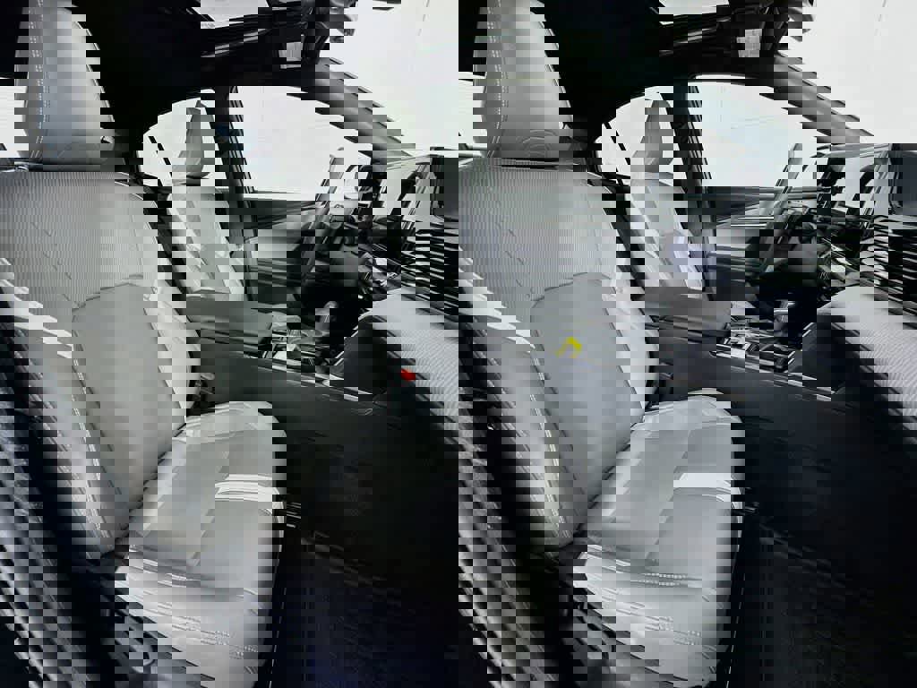 Used 2025 Toyota Camry SE w/ Multimedia Upgrade Package FWD image 18