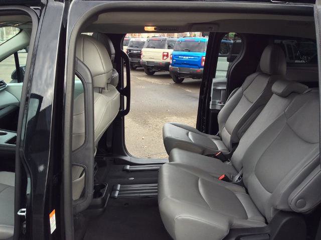 Used 2025 Toyota Sienna XLE image 14