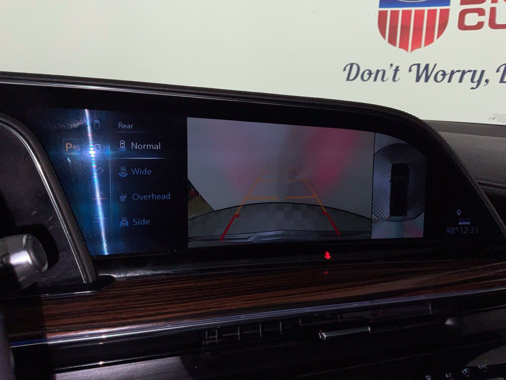 Used 2023 Cadillac Escalade Premium Luxury RWD image 24