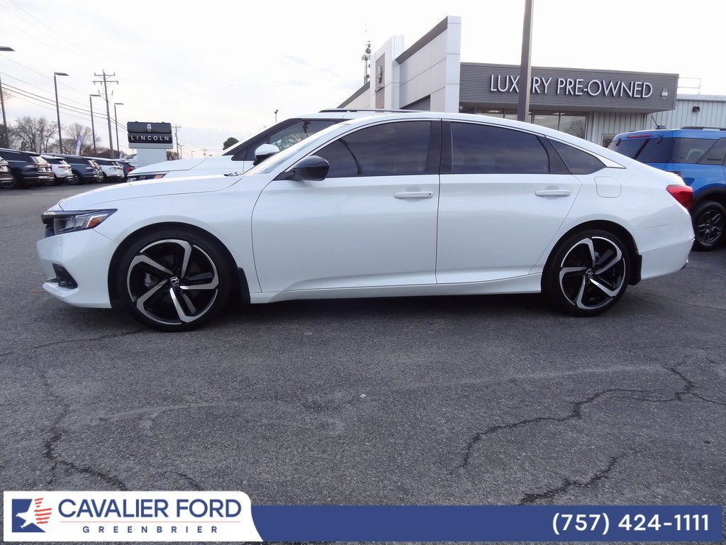 Used 2022 Honda Accord Sport image 2