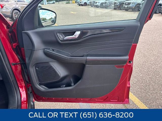 Certified 2023 Ford Escape ST-Line Elite AWD/4WD image 38