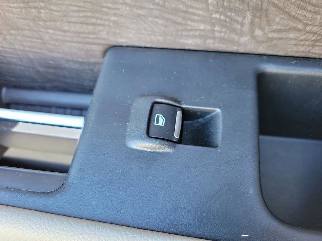 Certified 2021 Ford Expedition Max Limited image 17