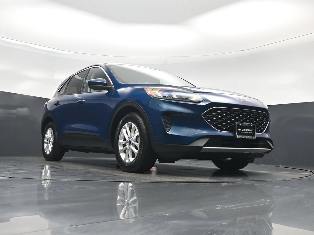 Certified 2020 Ford Escape SE FWD image 47