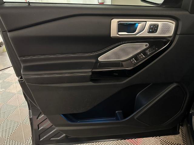 Certified 2022 Ford Explorer ST w/ Equipment Group 401A image 15