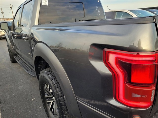 Certified 2019 Ford F150 Raptor w/ Equipment Group 802A Luxury image 9