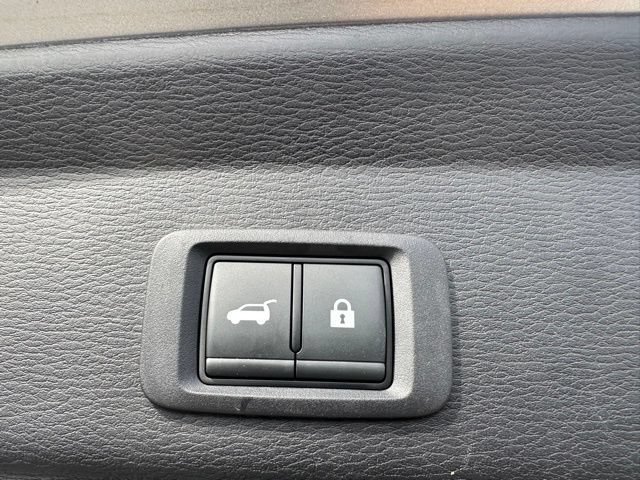 Used 2024 Mitsubishi Outlander SEL Black Edition AWD/4WD image 12