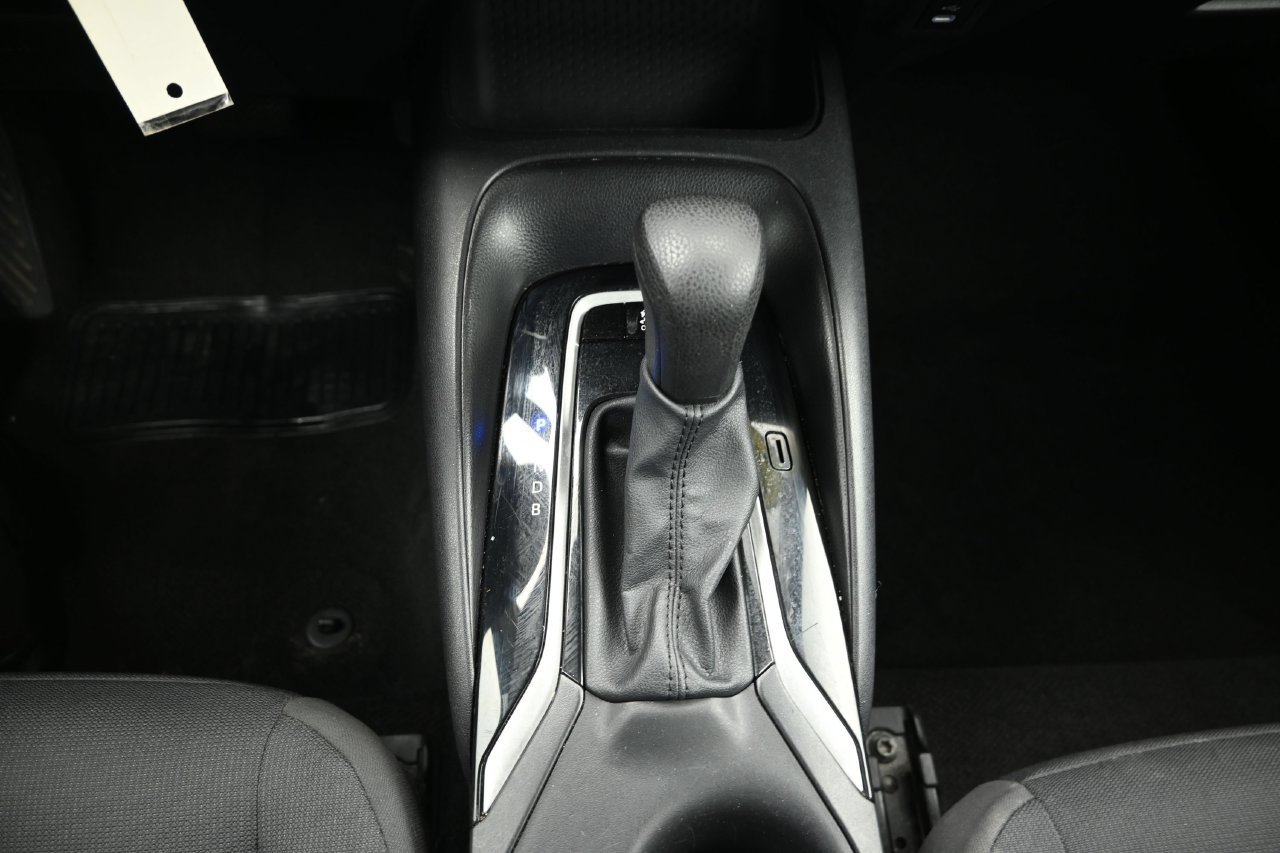 Used 2024 Toyota Corolla LE FWD image 31