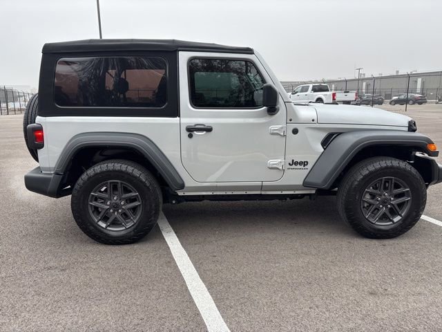 Used 2024 Jeep Wrangler Sport S image 5