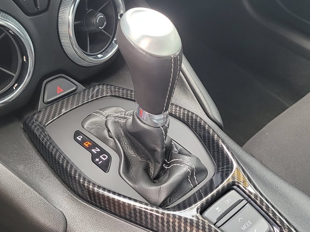 Used 2023 Chevrolet Camaro LT w/ Technology Package RWD image 19