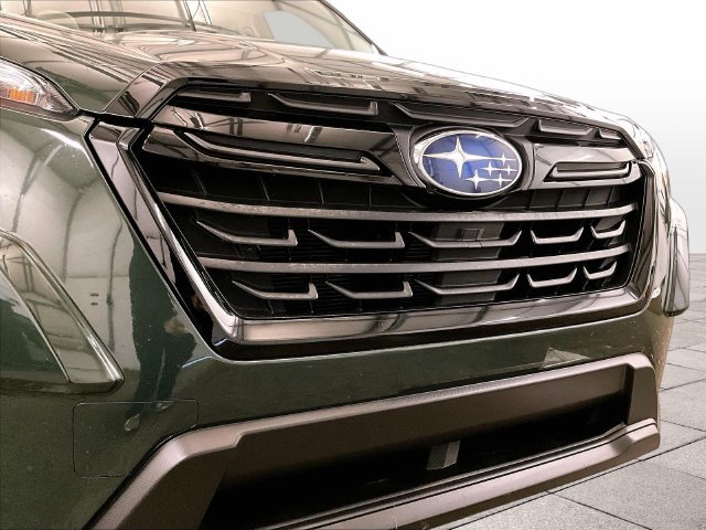 Used 2023 Subaru Forester Premium AWD/4WD image 29