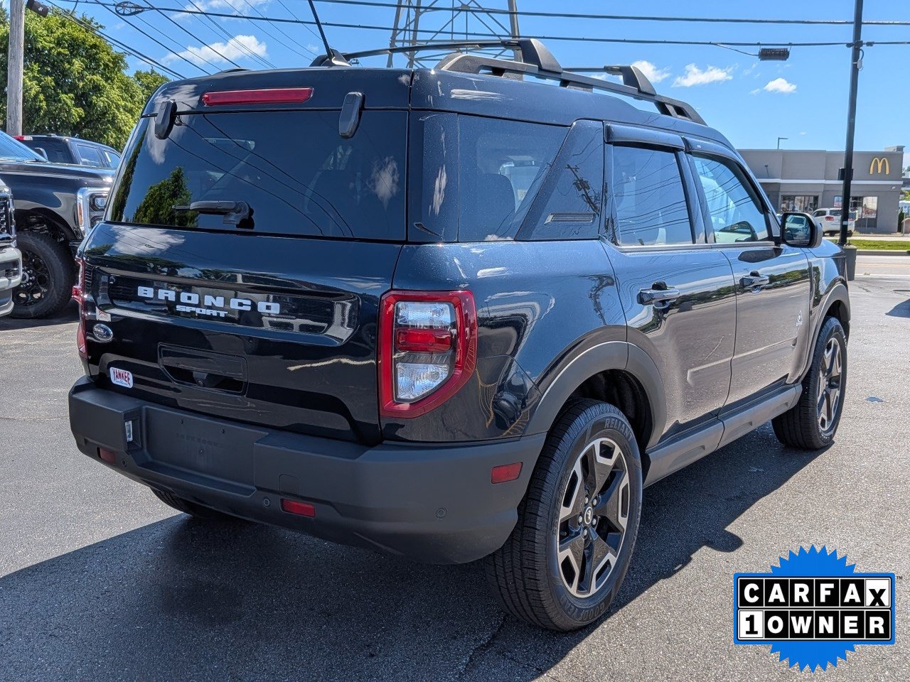 Certified 2022 Ford Bronco Sport Outer Banks w/ Tech Package AWD/4WD image 4