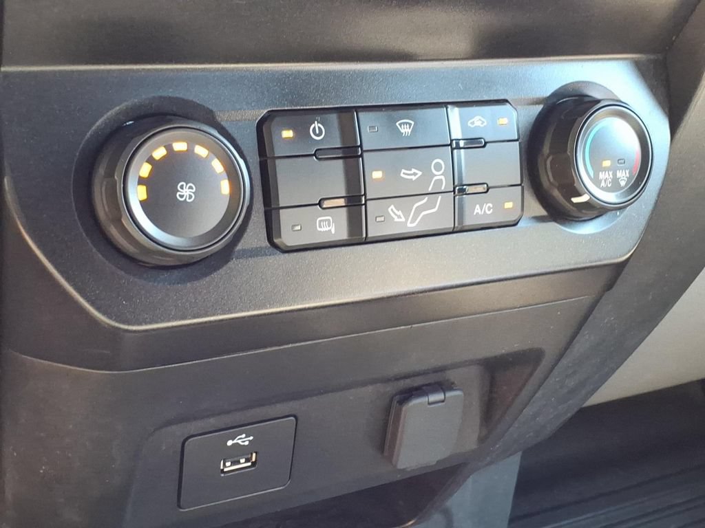 Certified 2022 Ford F350 XL w/ Power Equipment Group AWD/4WD image 25