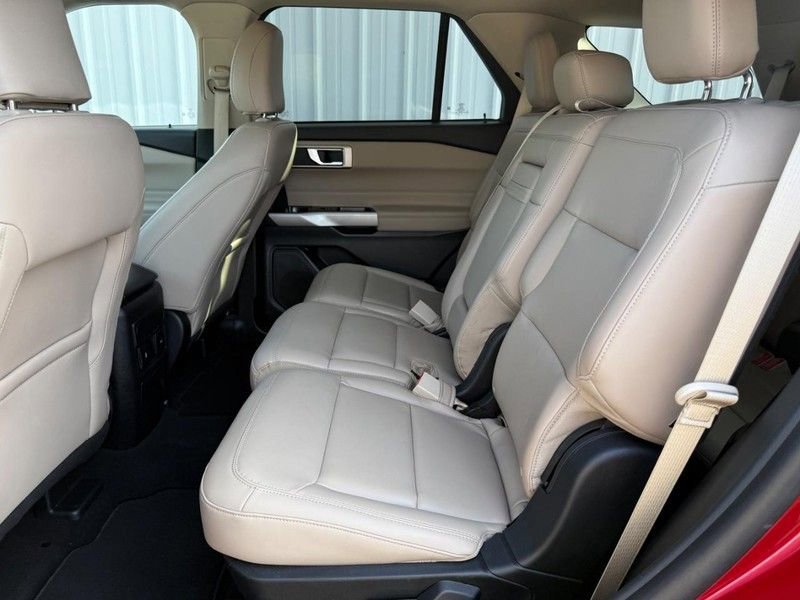 Certified 2023 Ford Explorer XLT w/ Equipment Group 202A image 9
