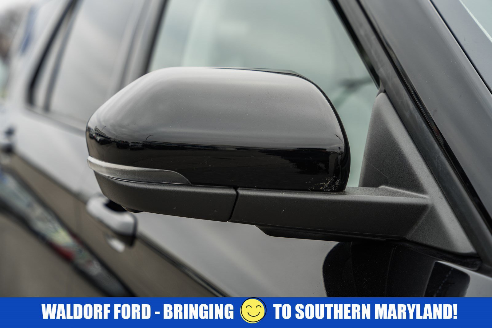 Certified 2025 Ford Explorer Platinum w/ Ultimate Package image 18