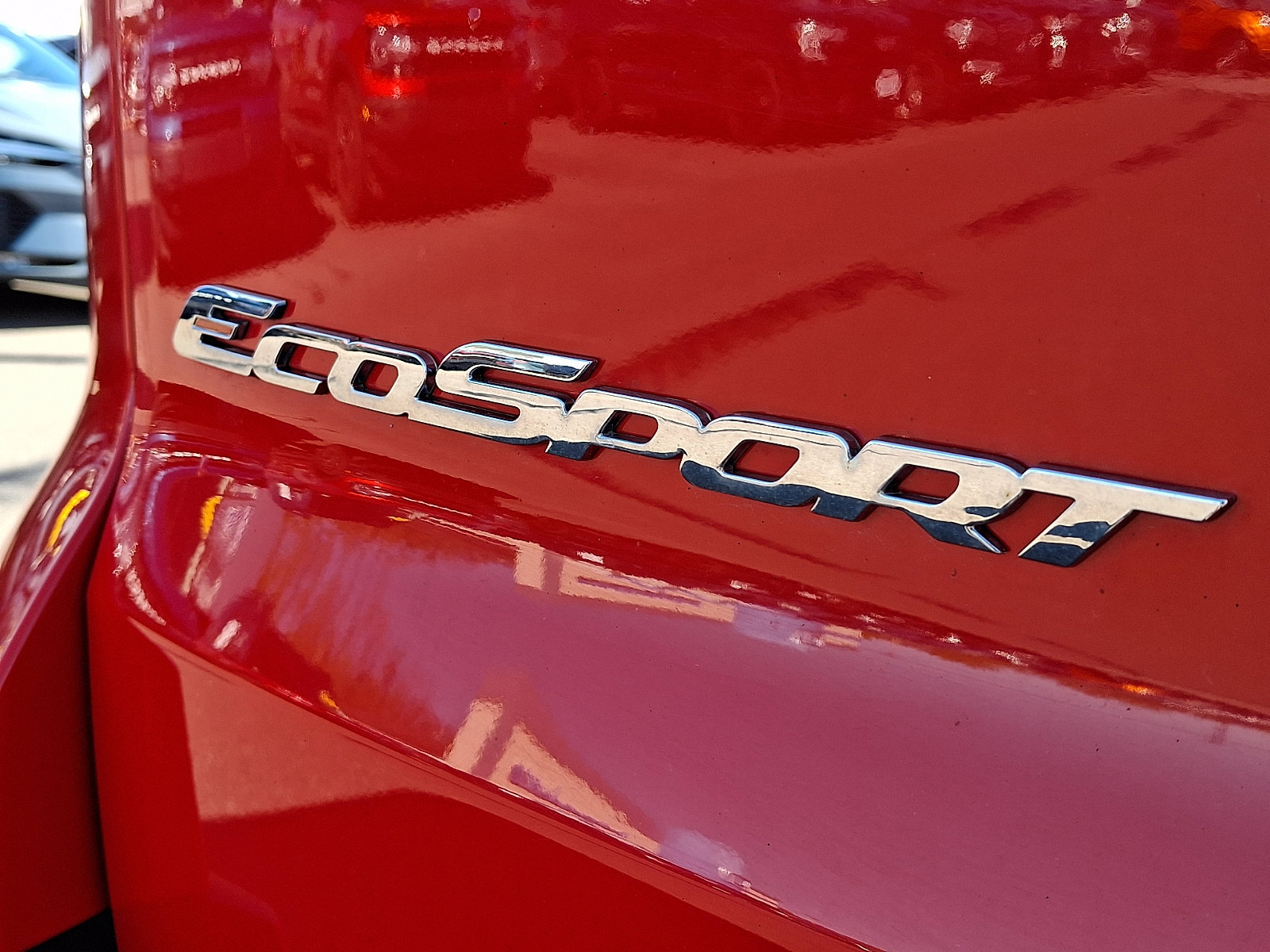 Certified 2020 Ford EcoSport Titanium AWD/4WD image 31