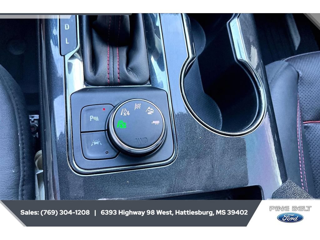 Used 2020 Chevrolet Blazer RS AWD/4WD image 23