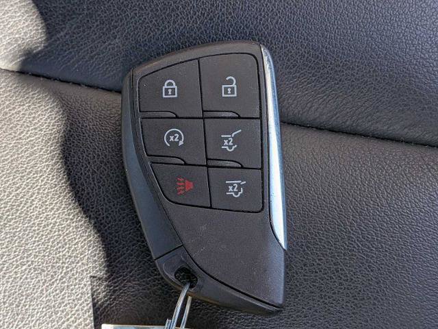 Used 2025 Chevrolet Suburban LT AWD/4WD image 25
