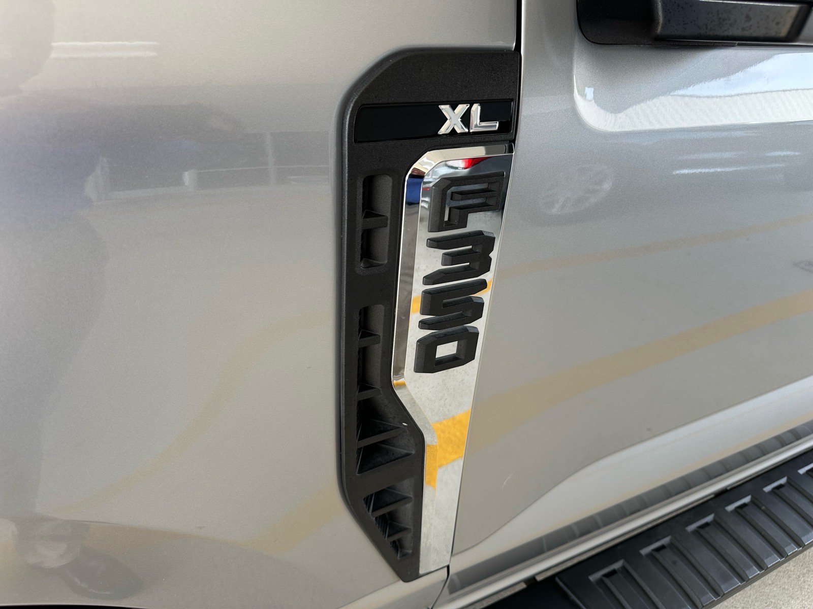 Certified 2024 Ford F350 XL w/ Snow Plow Prep Package AWD/4WD image 4
