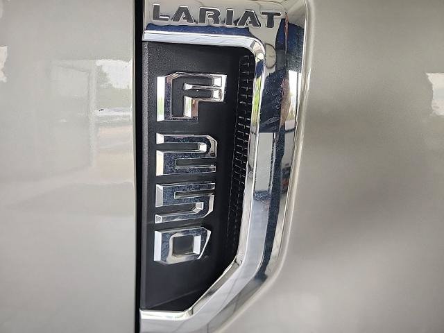 Certified 2019 Ford F250 Lariat w/ Lariat Ultimate Package AWD/4WD image 22