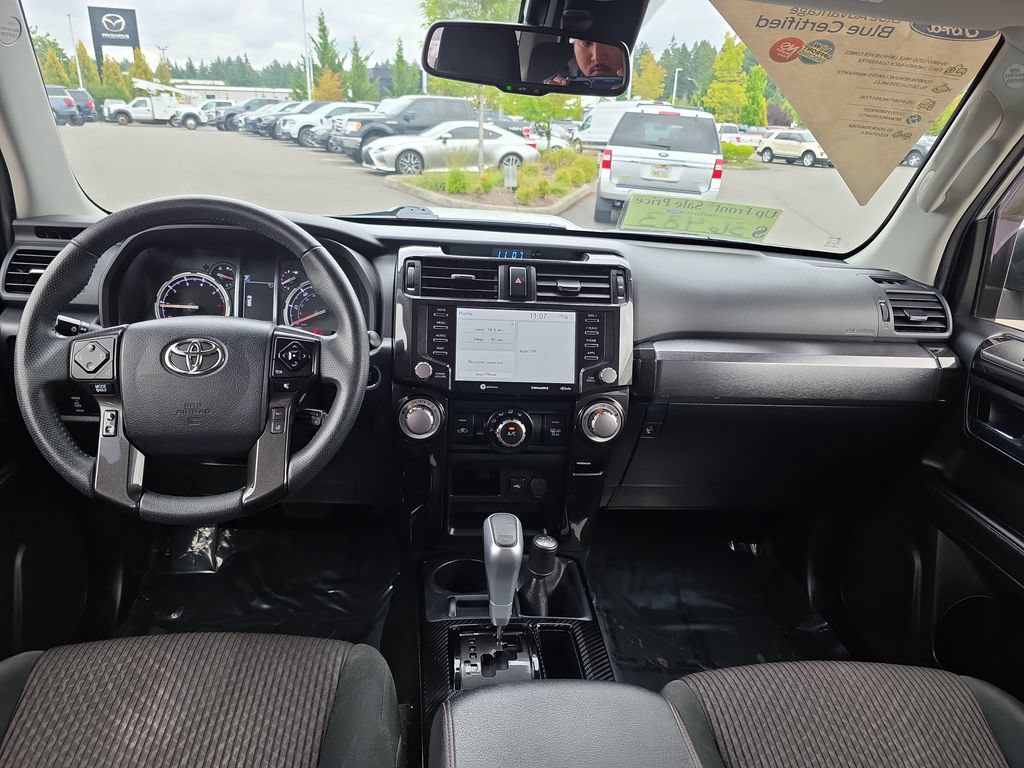 Used 2021 Toyota 4Runner TRD Off-Road AWD/4WD image 6