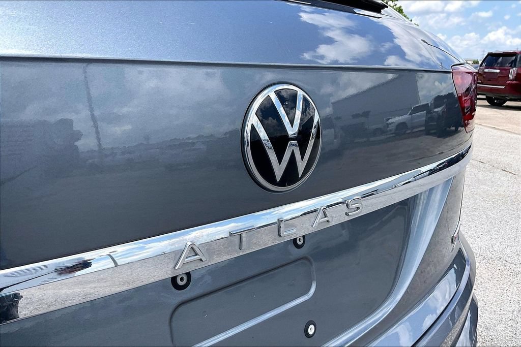 Used 2022 Volkswagen Atlas Cross Sport SE AWD/4WD image 27