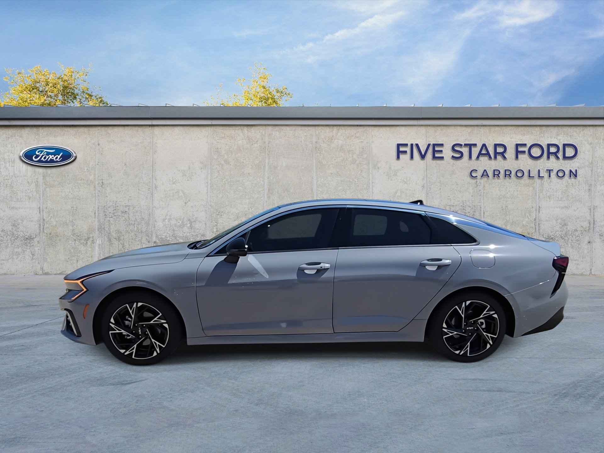 Used 2025 Kia K5 GT-Line w/ GT-Line Premium Package image 2