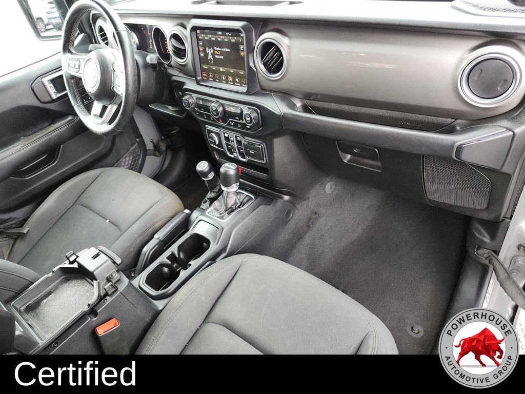 Used 2019 Jeep Wrangler Unlimited Sahara AWD/4WD image 14