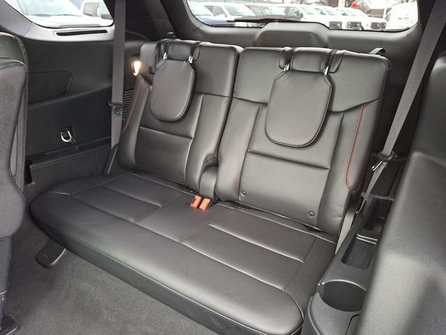 Certified 2024 Ford Explorer ST-Line w/ Class IV Trailer Tow Package image 10