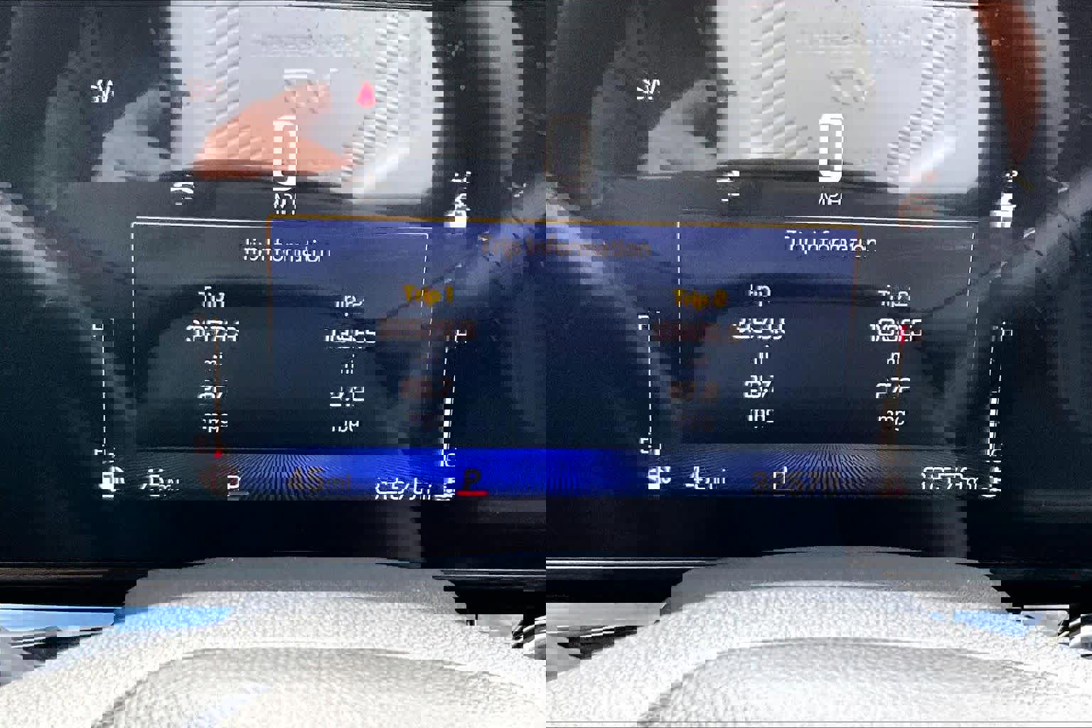 Used 2025 Chevrolet Trax ACTIV w/ Driver Confidence Package image 26