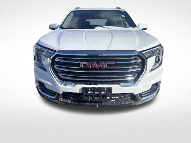 Used 2024 GMC Terrain SLT image 12