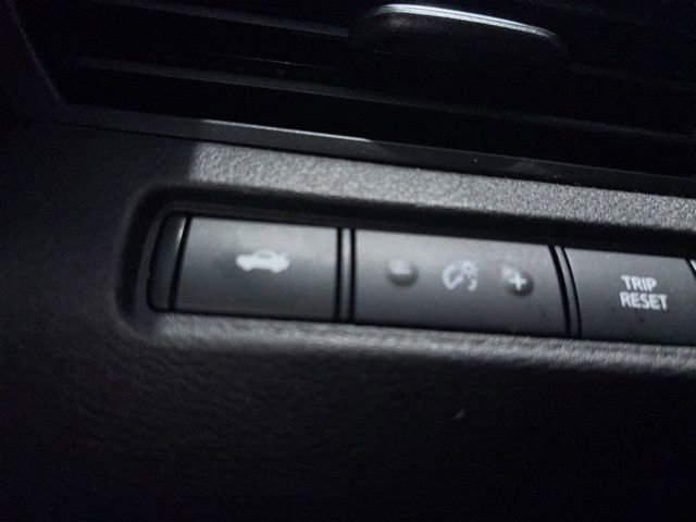 Used 2025 Nissan Altima 2.5 SV FWD image 23