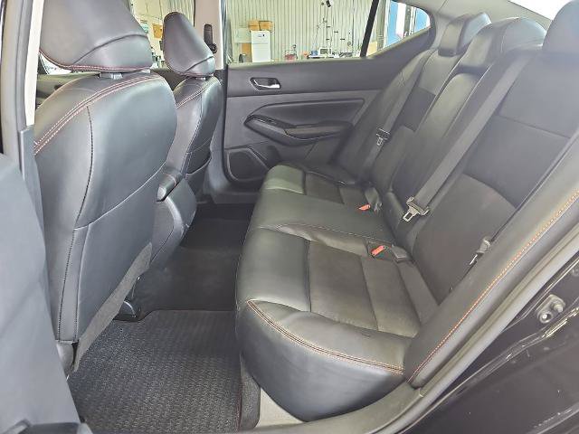Used 2023 Nissan Altima 2.5 SR FWD image 13