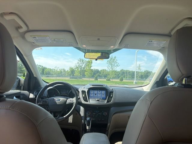 Certified 2018 Ford Escape SEL FWD image 16