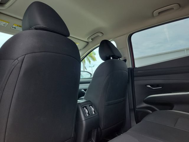 Used 2025 Hyundai Tucson SEL FWD image 10