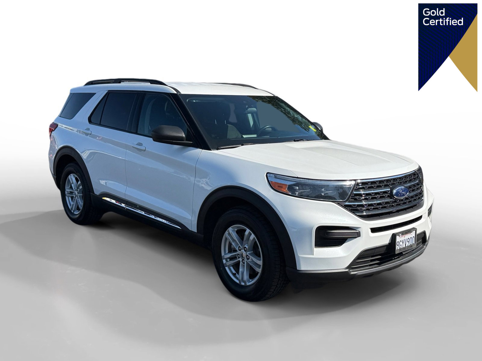 Certified 2023 Ford Explorer XLT image 1