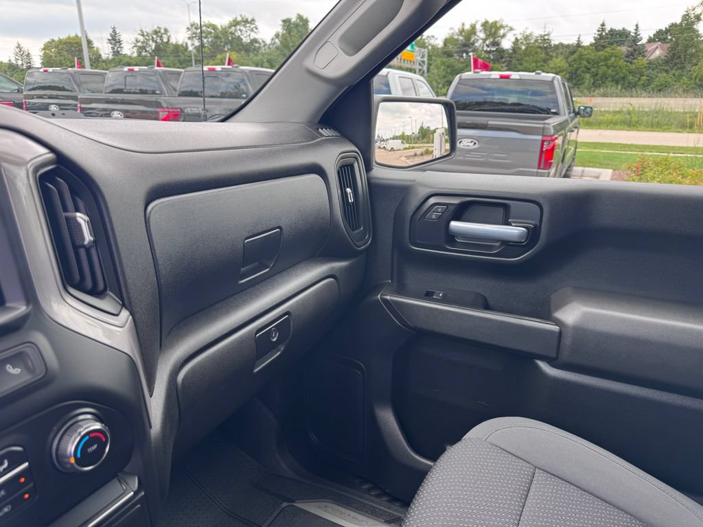 Used 2021 Chevrolet Silverado 1500 Custom Trail Boss w/ Safety Confidence Package AWD/4WD image 21