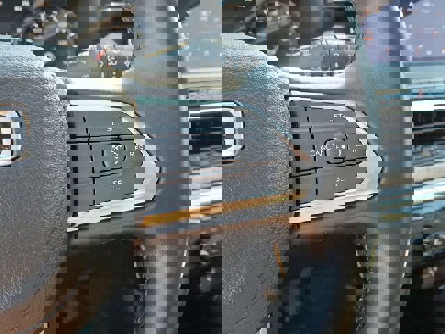 Used 2022 Jeep Compass Latitude w/ Sun and Sound Group image 23