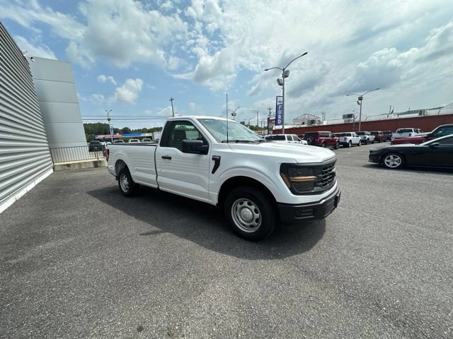 Certified 2025 Ford F150 XL RWD image 3