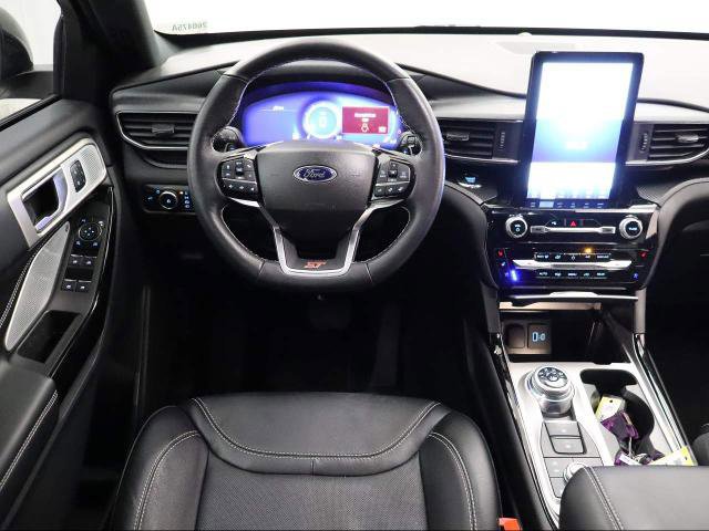 Certified 2023 Ford Explorer ST w/ Equipment Group 401A image 4