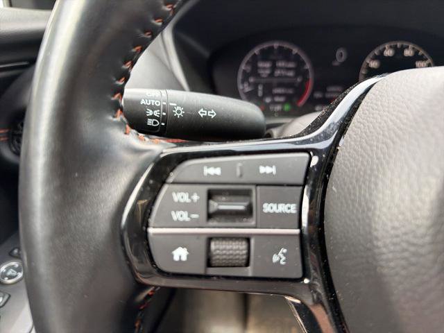Used 2025 Honda HR-V Sport image 18