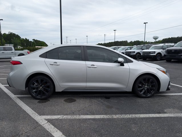 Used 2024 Toyota Corolla SE FWD image 5