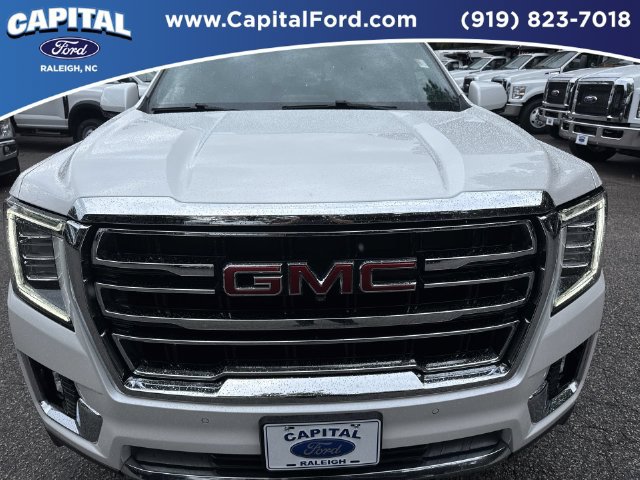 Used 2021 GMC Yukon SLT w/ SLT Premium Package AWD/4WD image 10