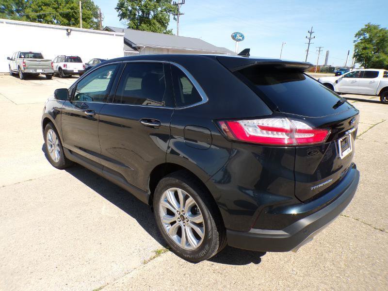 Certified 2024 Ford Edge Titanium w/ Equipment Group 301A AWD/4WD image 4