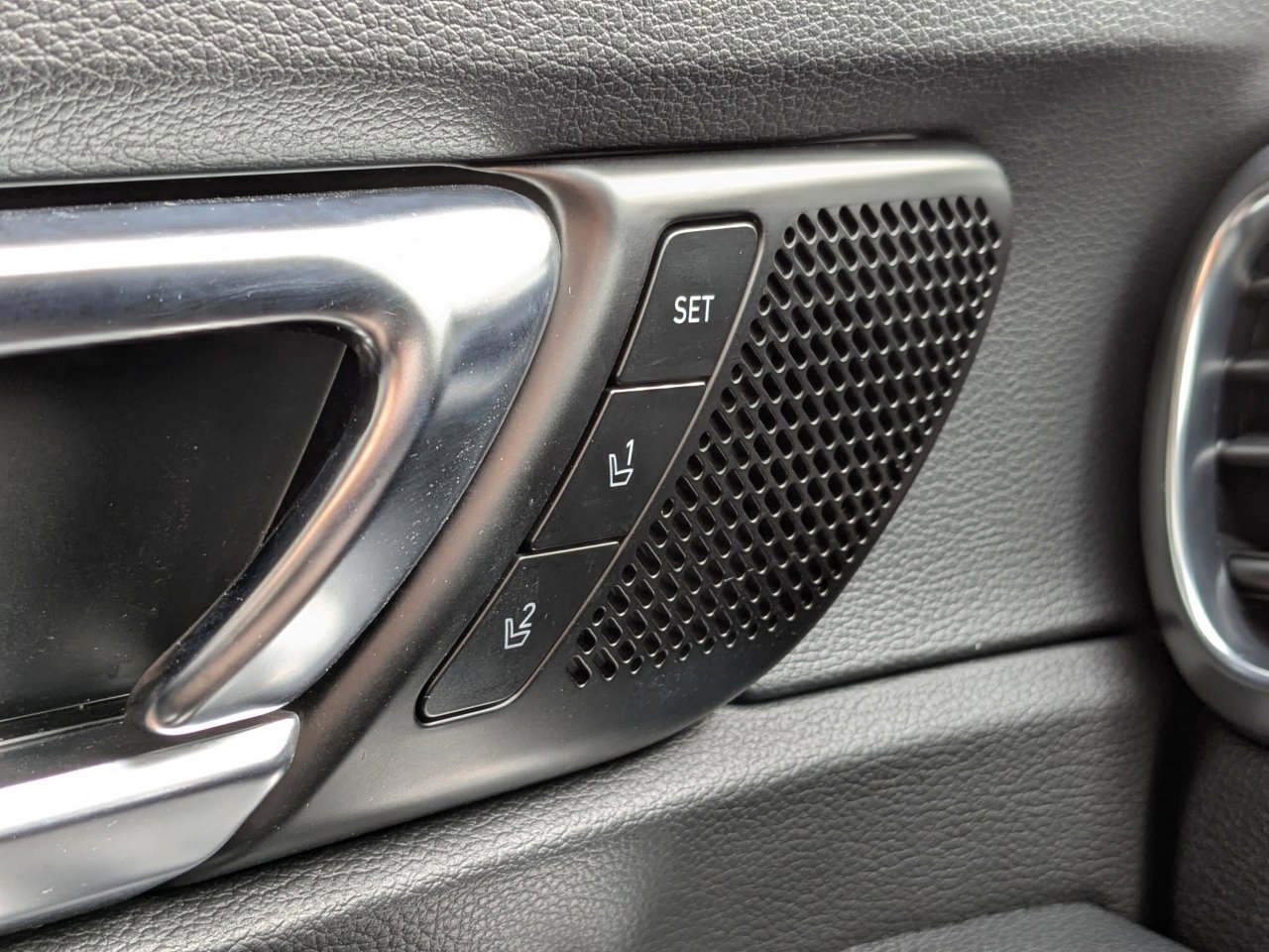 Used 2023 Kia Telluride SX X-Line image 31