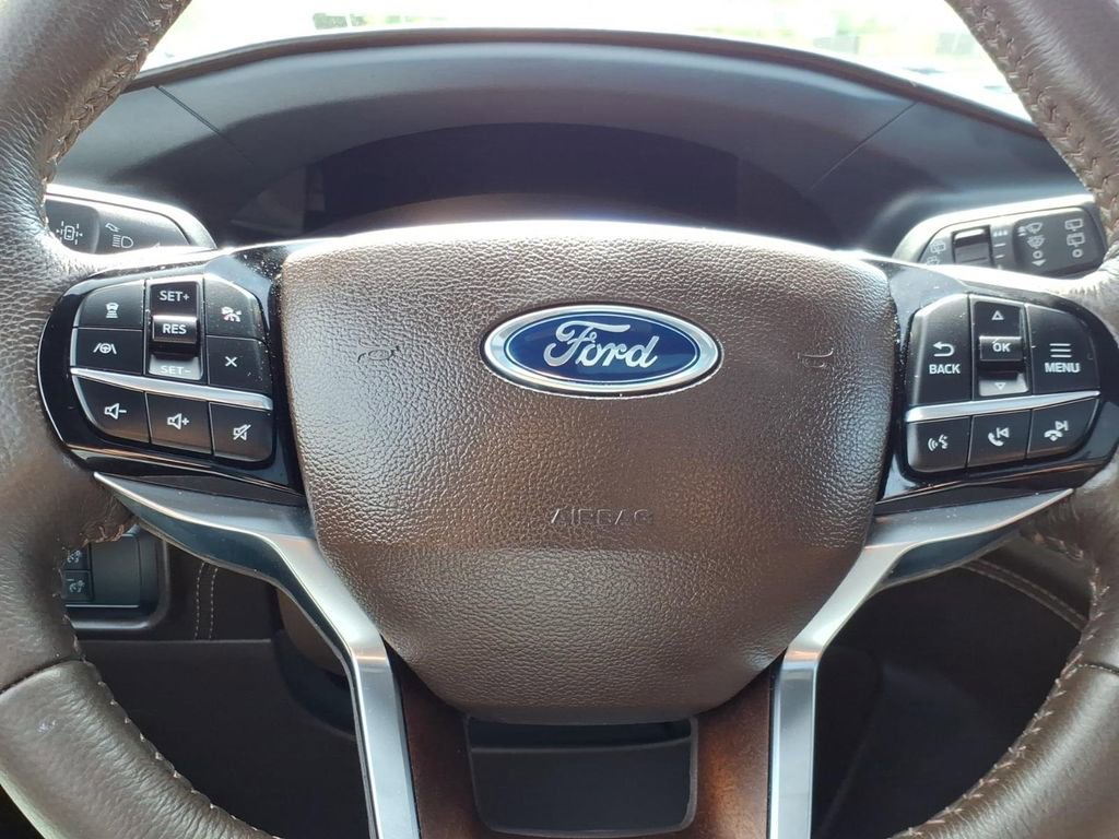 Certified 2023 Ford Explorer King Ranch w/ Technology Package RWD image 29