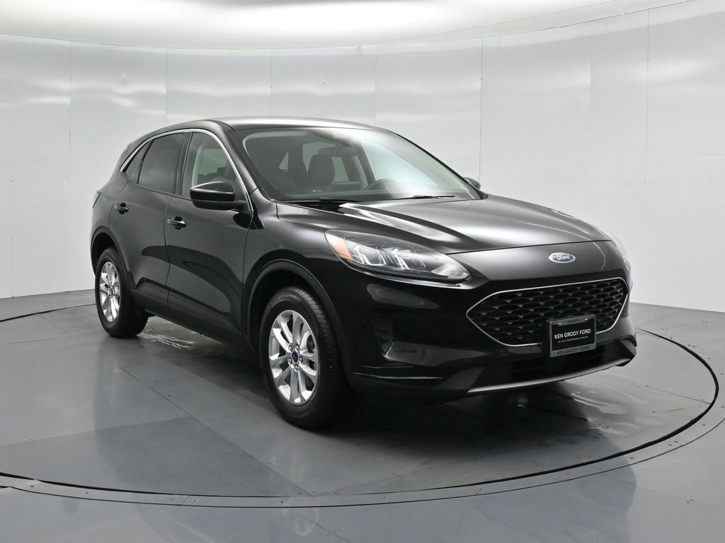 Certified 2021 Ford Escape SE image 6