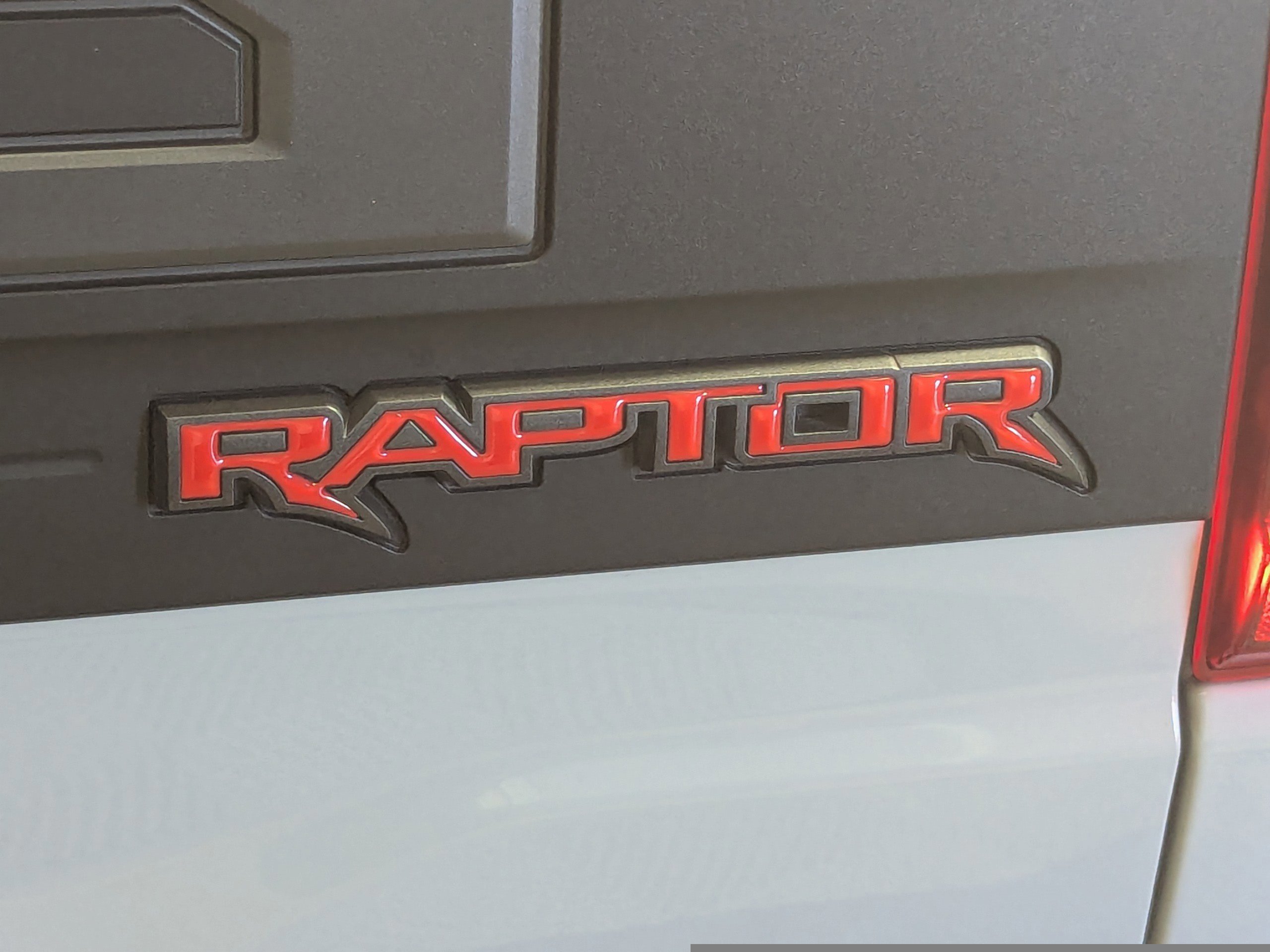 Certified 2023 Ford F150 Raptor w/ Raptor Carbon Fiber Package image 12
