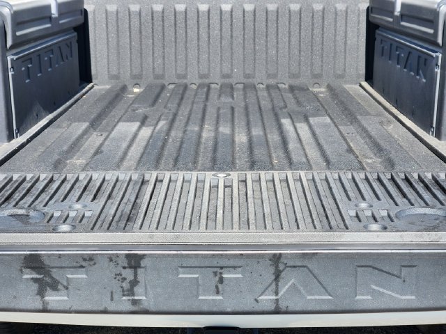 Used 2023 Nissan Titan Platinum Reserve w/ Moonroof Package AWD/4WD image 19