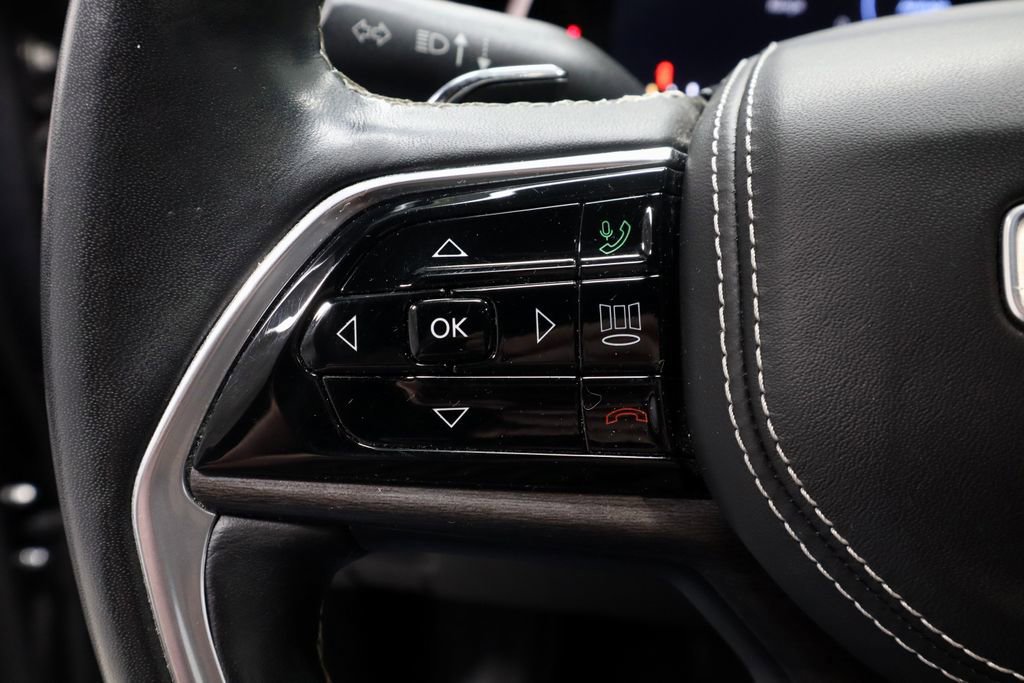 Used 2021 Jeep Grand Cherokee L Overland w/ Luxury Tech Group IV image 32